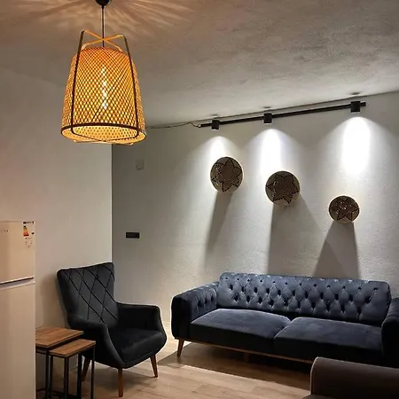Aden Lägenhetshotell 3*
